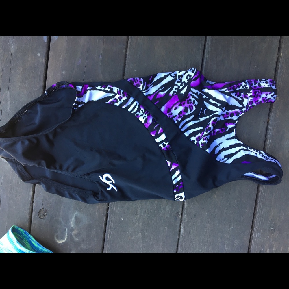 GK leotard child
